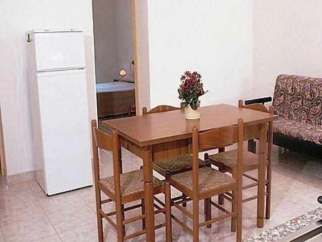 Appartamenti Gallo Club Вьесте Экстерьер фото